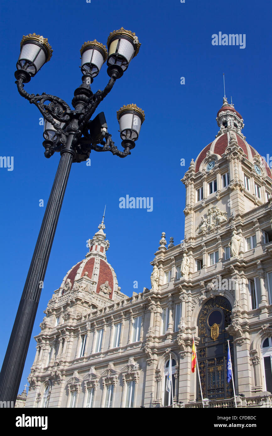 Palacio Municipal (Mairie) sur la place de Maria Pita, Ville de La Corogne, Galice, Espagne, Europe Banque D'Images