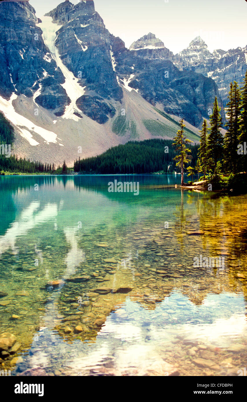 Le lac Moraine, Banff National Park, Alberta, Canada Banque D'Images