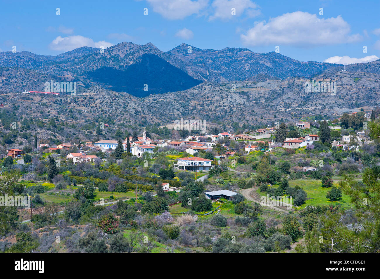 Vue sur les montagnes Troodos, Chypre, Europe Banque D'Images