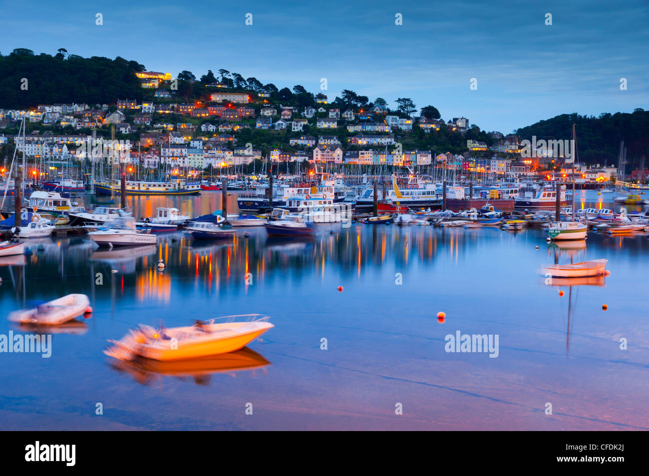 Kingswear de Dartmouth et de la rivière Dart, Devon, Angleterre, Royaume-Uni, Europe Banque D'Images Kingswear de Dartmouth et de la rivière Dart, Devon, Angleterre, Royaume-Uni, Europe Banque D'Images