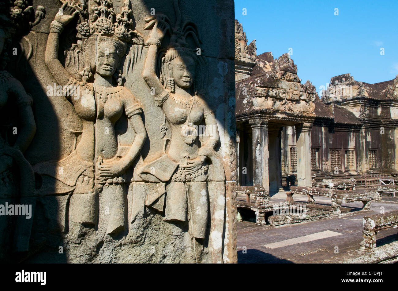 Apsara, danseuse céleste du Royaume Khmer, temple d'Angkor Wat, Angkor, Siem Reap, Cambodge Banque D'Images