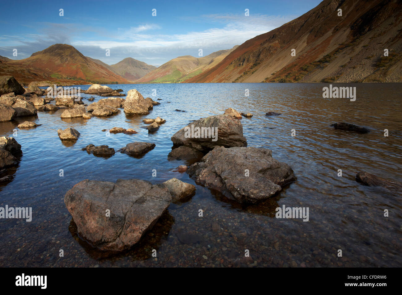 Soirée d'automne dans le Wastwater au Parc National du Lake District, Cumbria, Angleterre, Royaume-Uni, Europe Banque D'Images