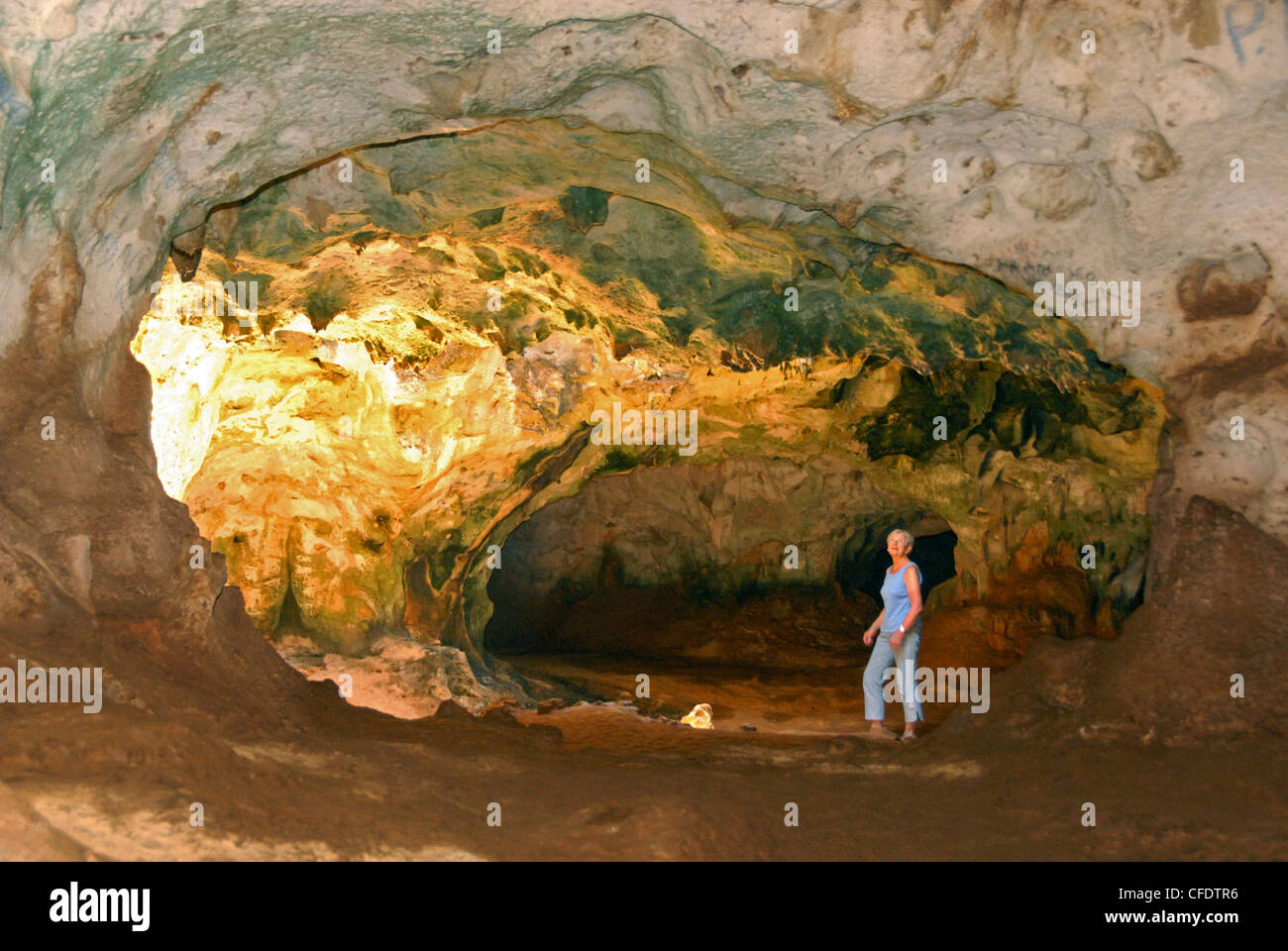 Huliba grottes calcaires, le Parc national Arikok, Aruba (Antilles néerlandaises), Antilles, Caraïbes, Amérique Centrale Banque D'Images