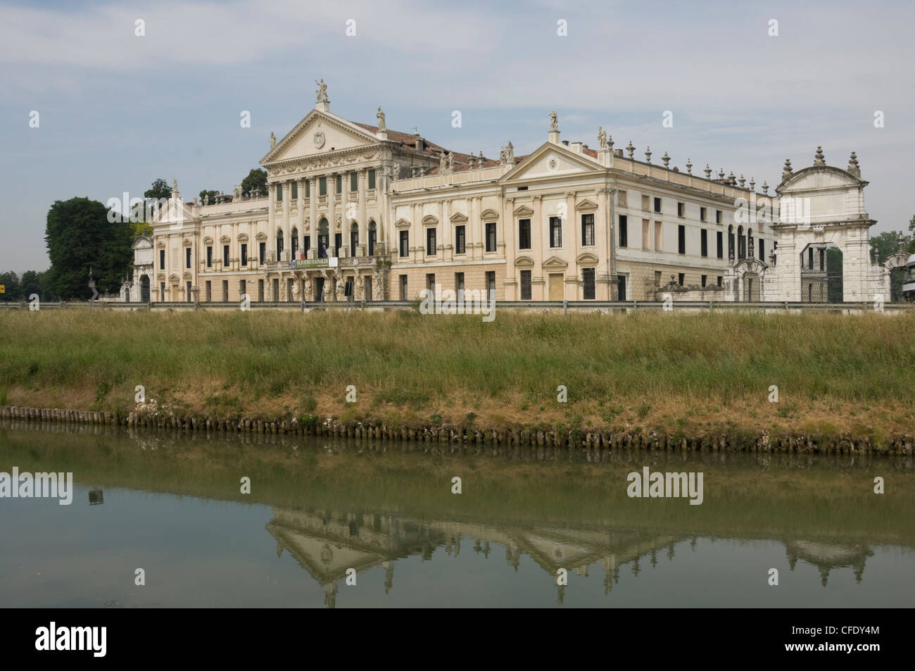 Le 18e siècle de style Baroque Villa Pisani à Stra, Riviera du Brenta, Venise, Vénétie, Italie, Europe Banque D'Images