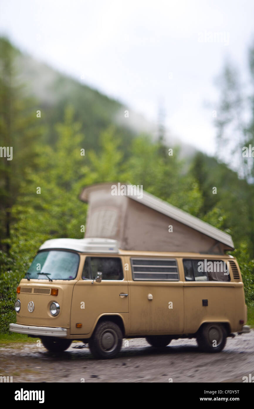 VW Camper Van, White River, Colombie-Britannique, Canada Banque D'Images