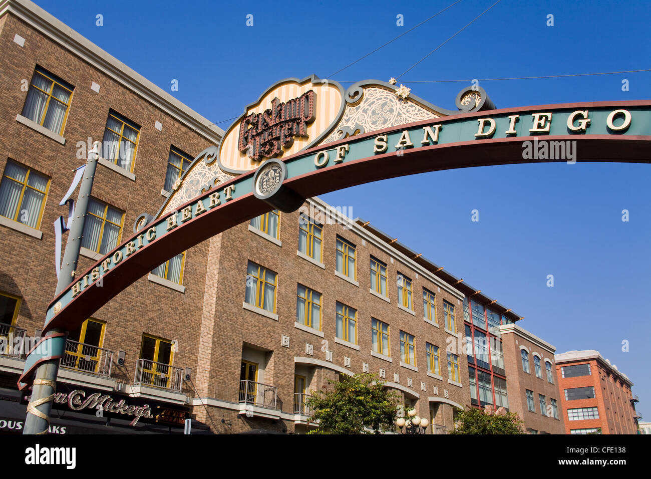 Gateway Arch dans le Gaslamp Quarter, San Diego, Californie, États-Unis d'Amérique, Banque D'Images