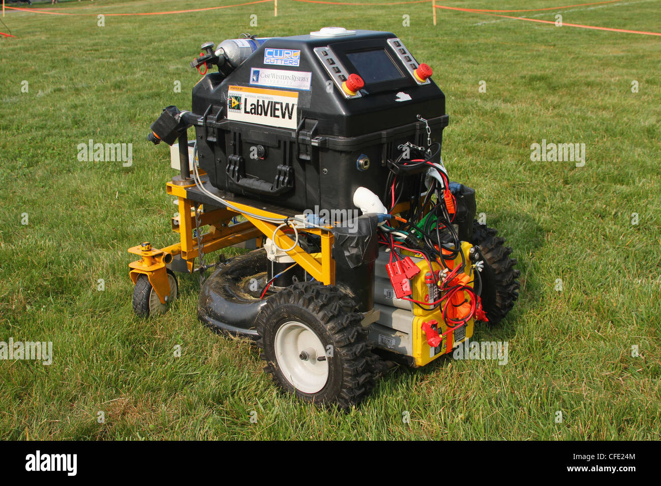 Tondeuse robot expérimental par la Case Western Reserve University. Banque D'Images