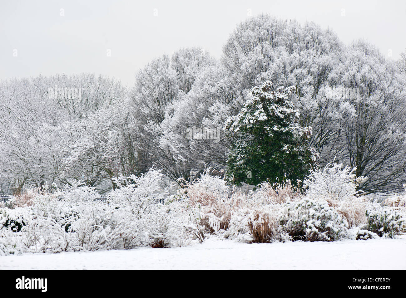 Parc aquatique couvert de neige, Londres, Royaume-Uni Banque D'Images