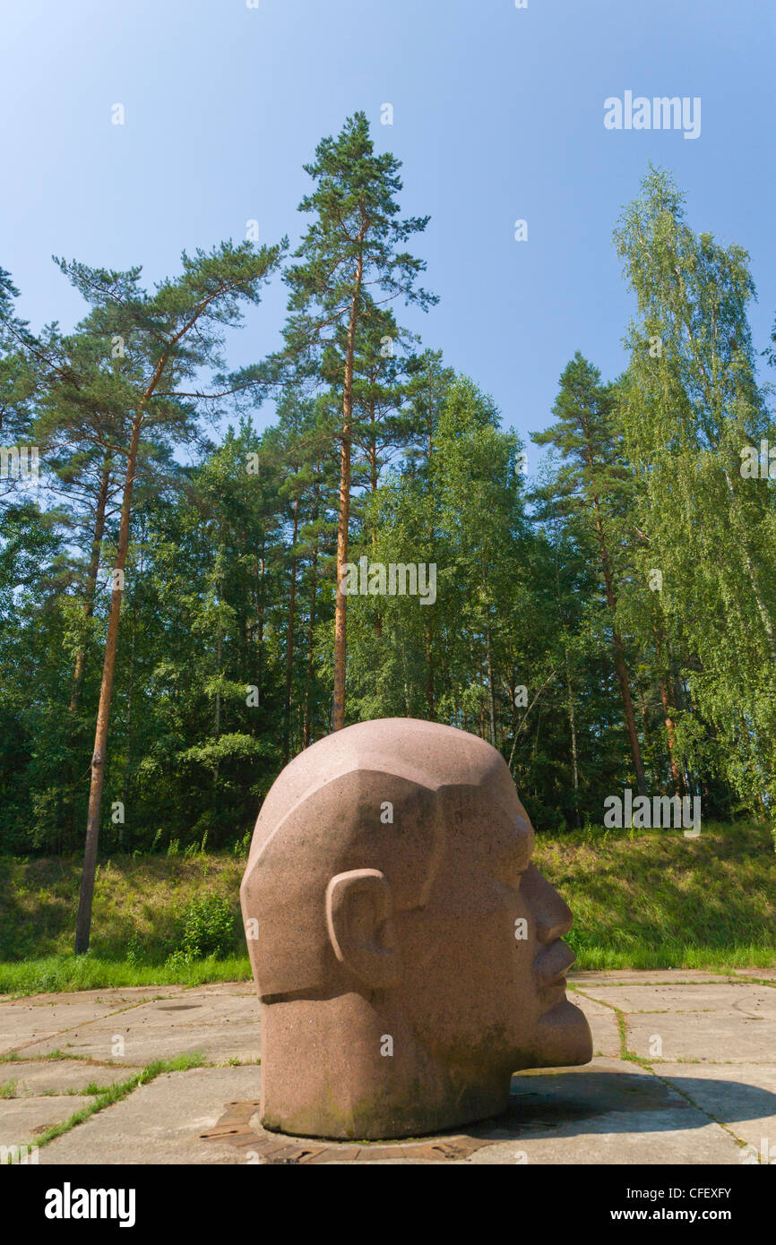 Le monument de Lénine, l'ex-URSS Zelteni Zeltini la base de missiles nucléaires, paroisse, Municipalité Aluksne, Vidzeme, Lettonie Banque D'Images