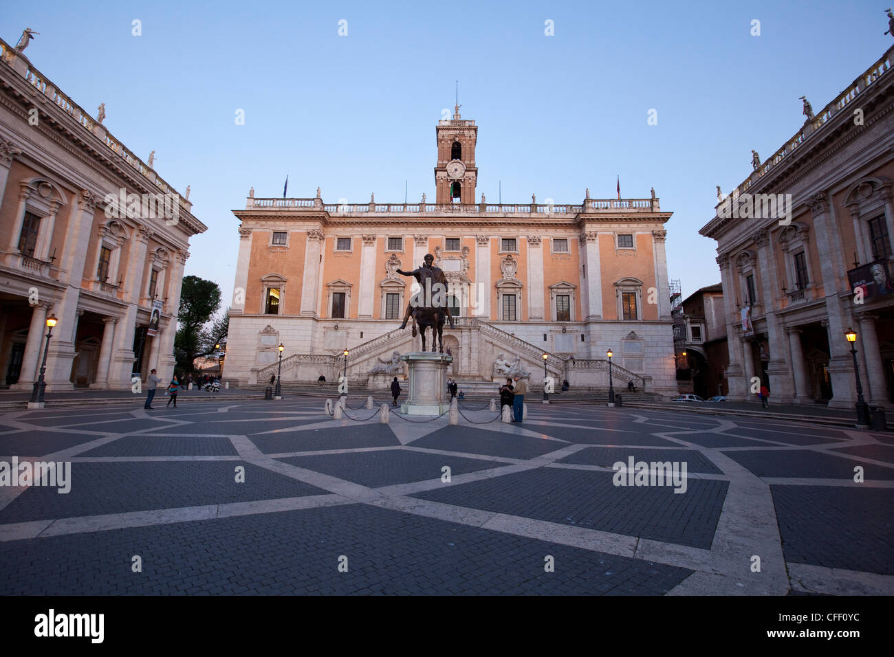 Le Campidoglio, les bâtiments, l'hôtel de ville et les musées du Capitole, Rome, Latium, Italie, Europe Banque D'Images
