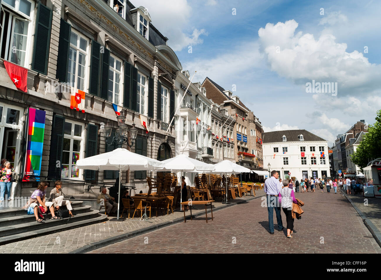 La place Vrijthof, Maastricht, Limbourg, Pays-Bas, Europe Banque D'Images