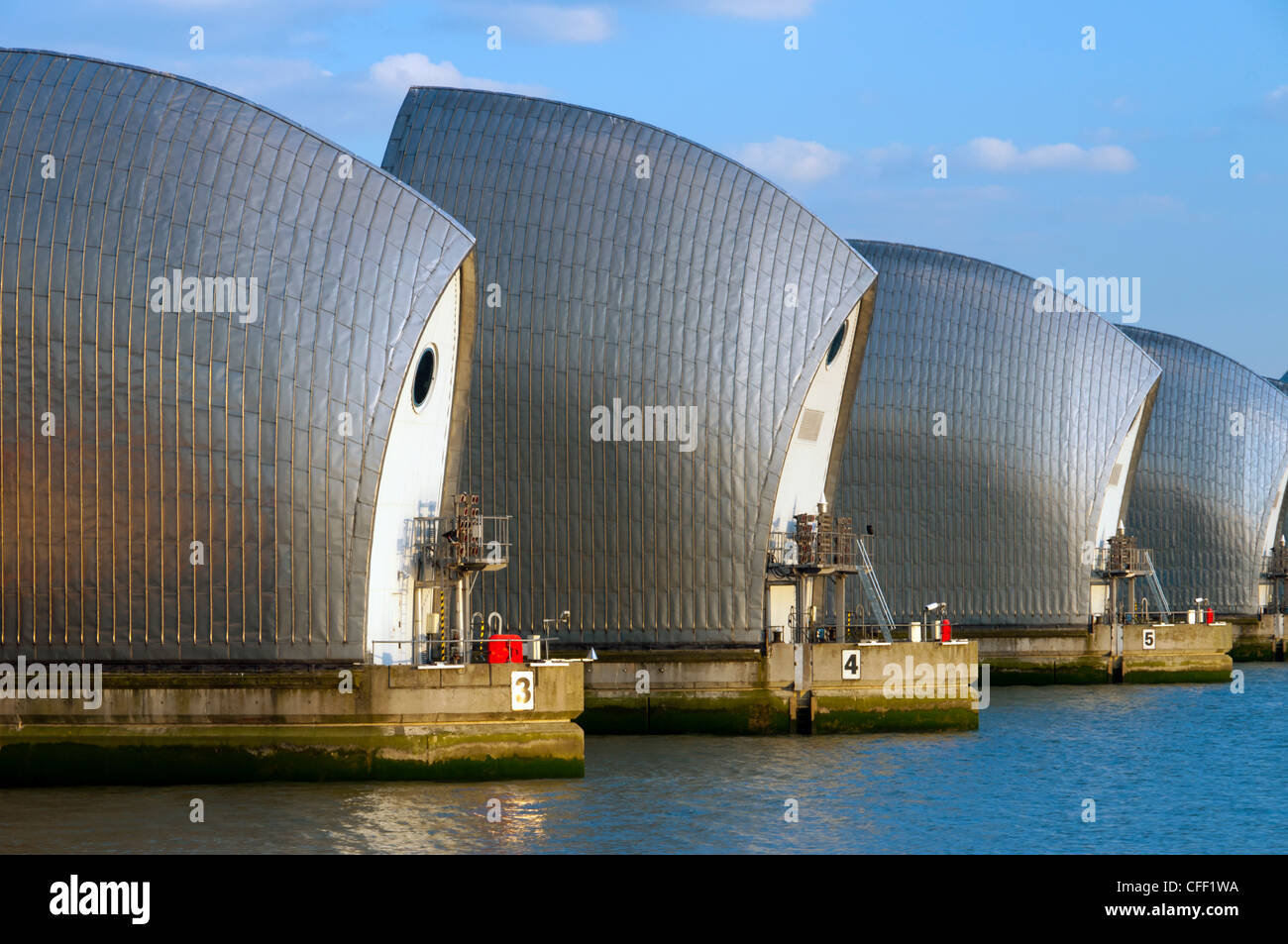 Thames Barrier, Woolwich, Londres, Angleterre, Royaume-Uni, Europe Banque D'Images