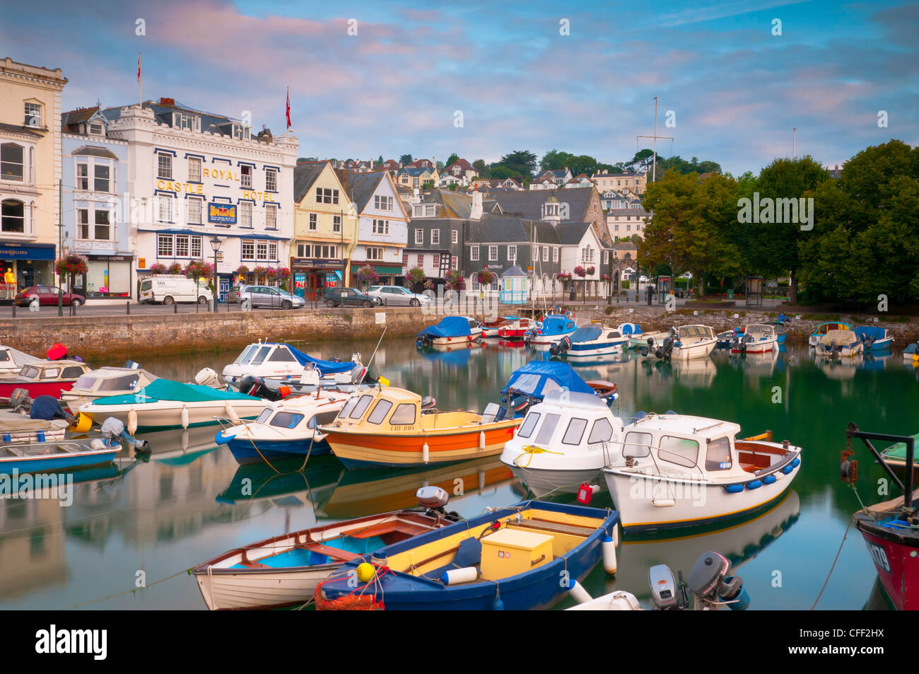 Le quai, Dartmouth, Devon, Angleterre, Royaume-Uni, Europe Banque D'Images Le quai, Dartmouth, Devon, Angleterre, Royaume-Uni, Europe Banque D'Images