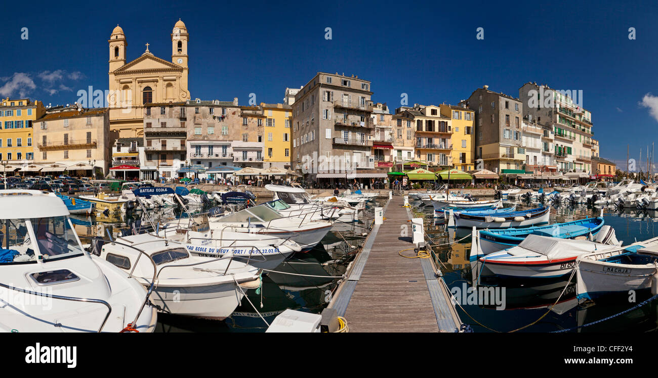 Panorama sur le vieux port et la vieille ville, Bastia, Corse, France Banque D'Images