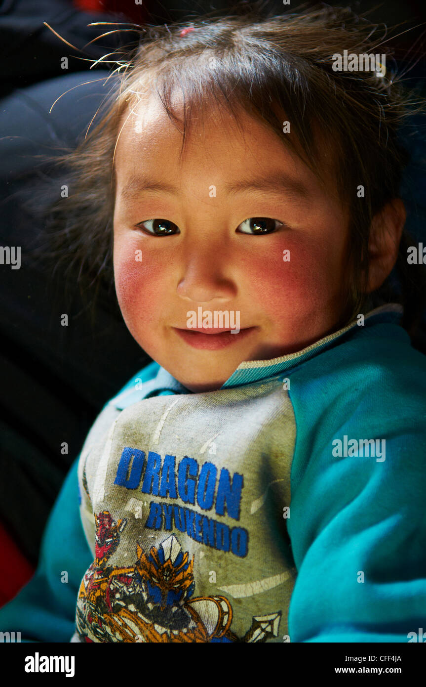 Jeune garçon de Mongolie, province de Khovd, Mongolie, Asie centrale, Asie Banque D'Images