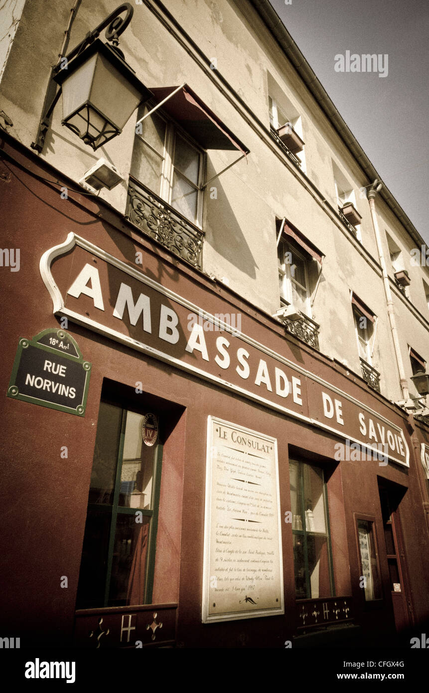 Le Consulat, Montmartre, Paris, France Banque D'Images