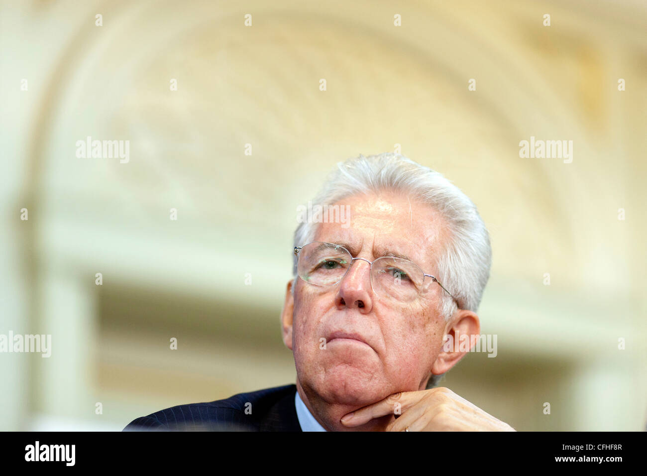 Mario Monti, économiste italien Banque D'Images
