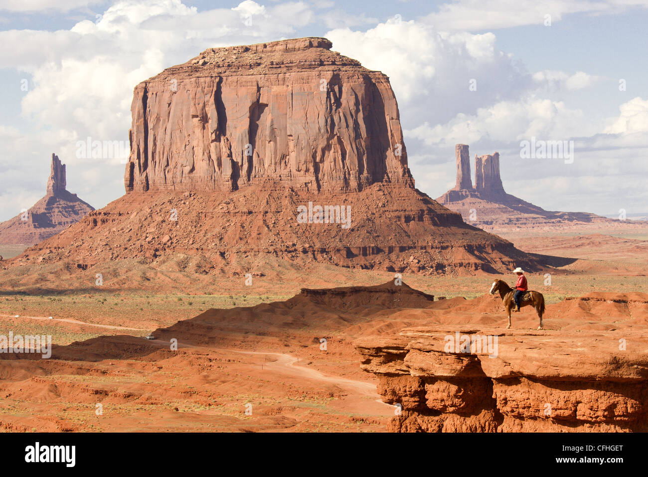 Homme à cheval Navajo de Monument Valley Tribal Park Banque D'Images