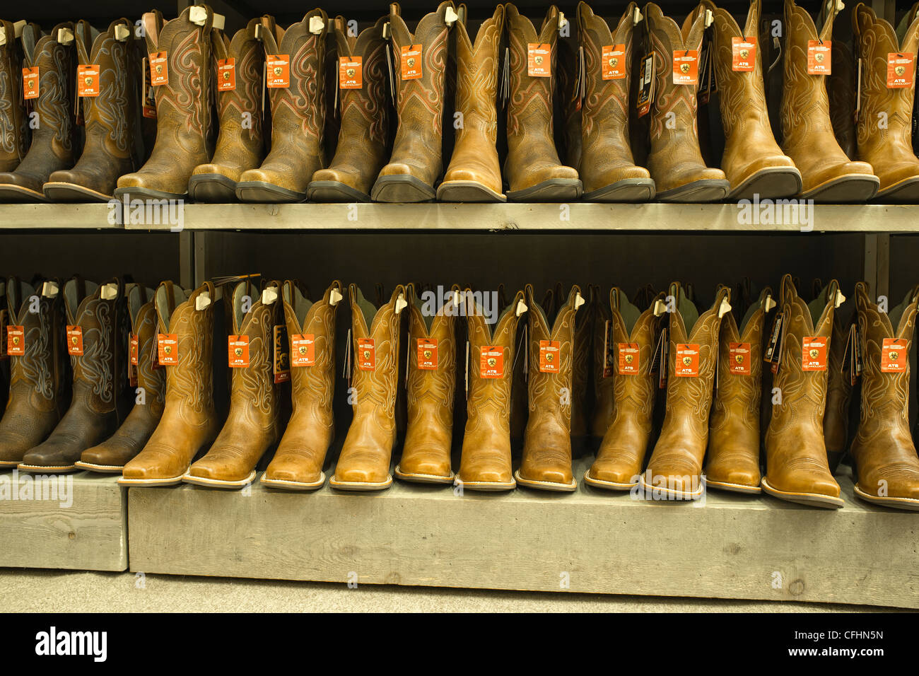 Bottes western dans le centre commercial américain au Texas Banque D'Images