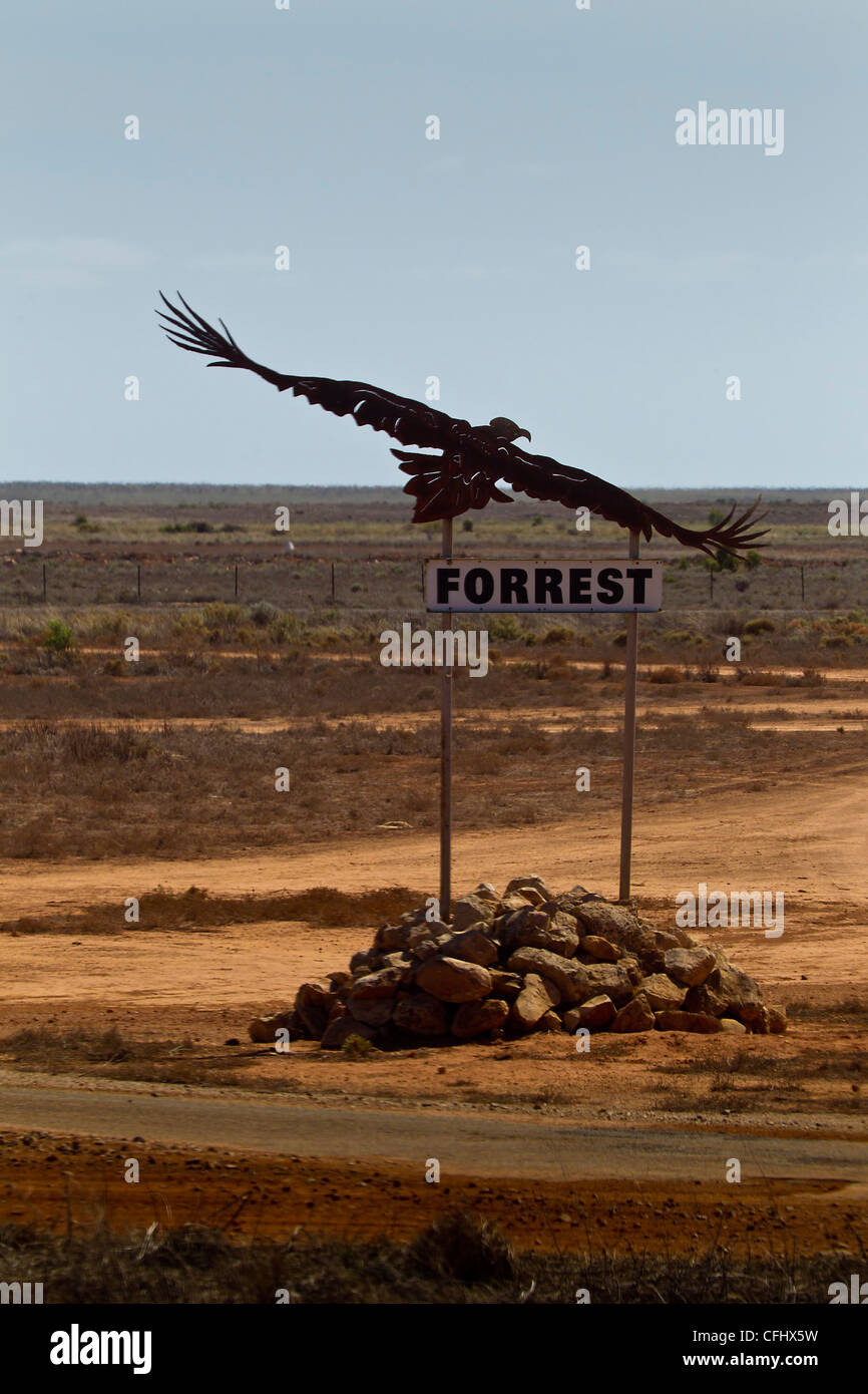 Signe de l'aigle pour Forrest sur la plaine de Nullarber Banque D'Images
