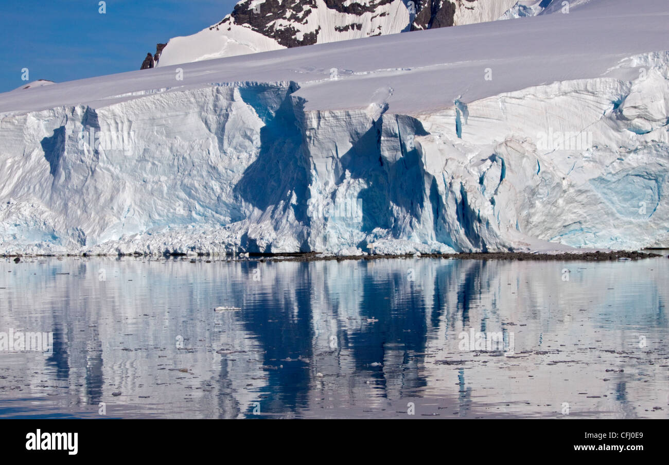 Plateforme de glace, du détroit de Gerlache, Péninsule Antarctique Banque D'Images