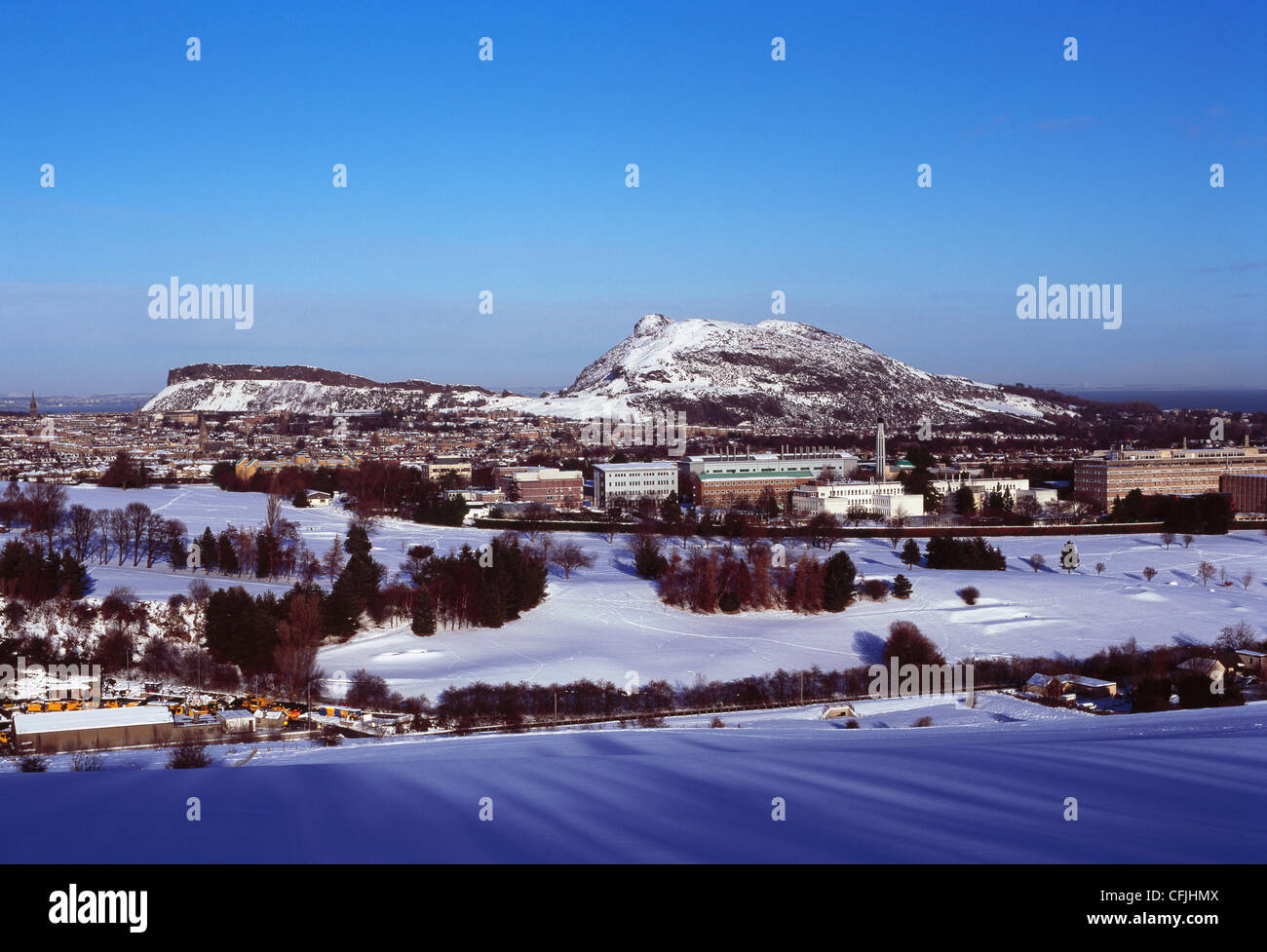 Le siège d'Arthur et le centre d'Édimbourg vue de Braid Hills, Édimbourg Banque D'Images