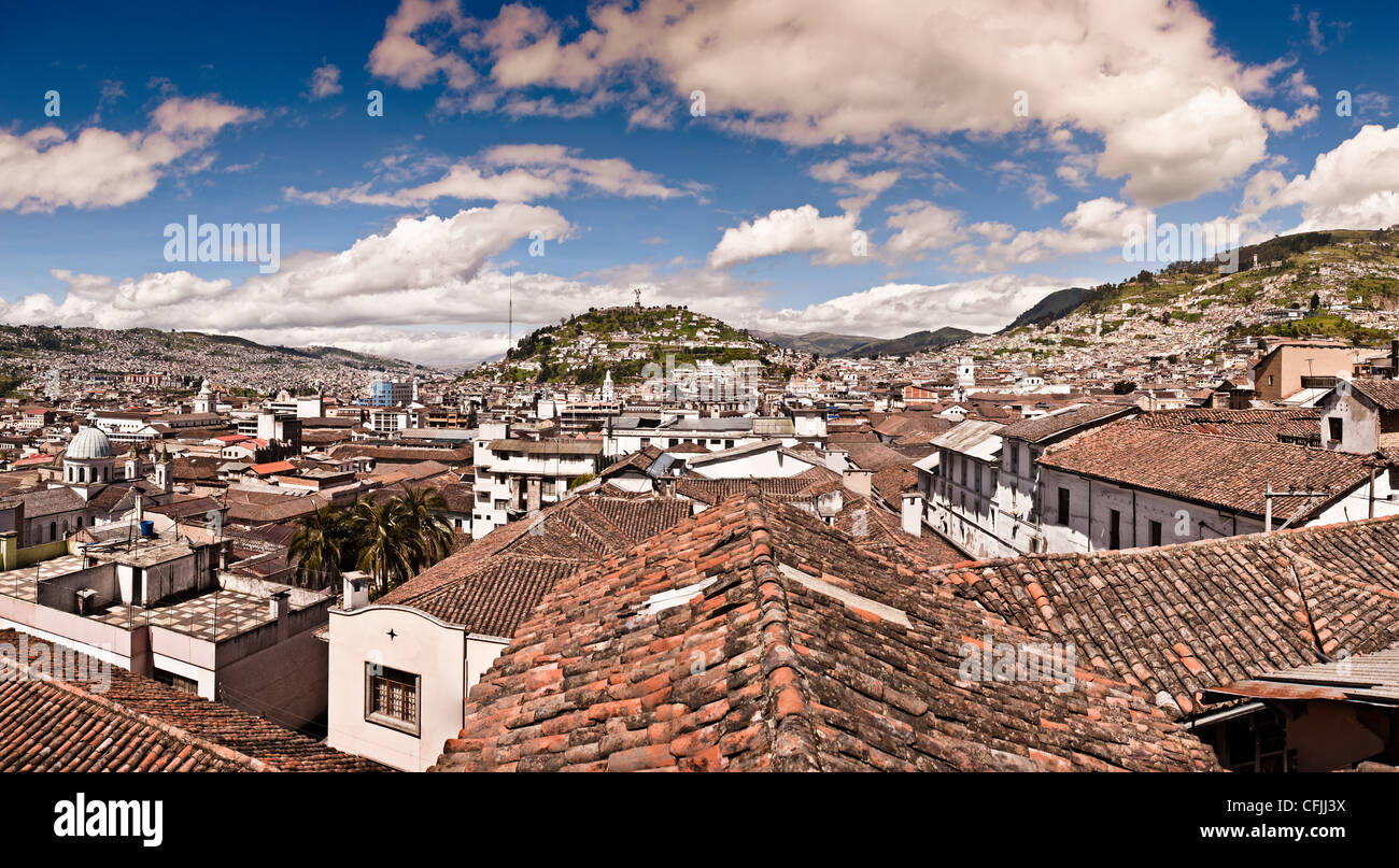 Vieille ville et El Panecillo, Quito, Équateur Banque D'Images