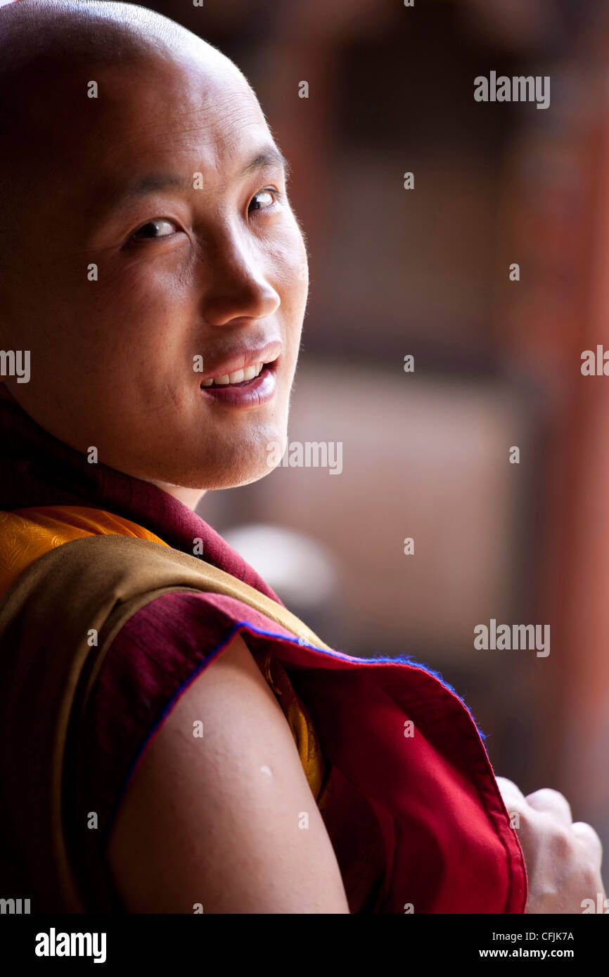 Portrait de moine bouddhiste à l'Tamshing Phala Choepa Tsechu, près de Jakar, Bumthang, Bhoutan, Asie Banque D'Images