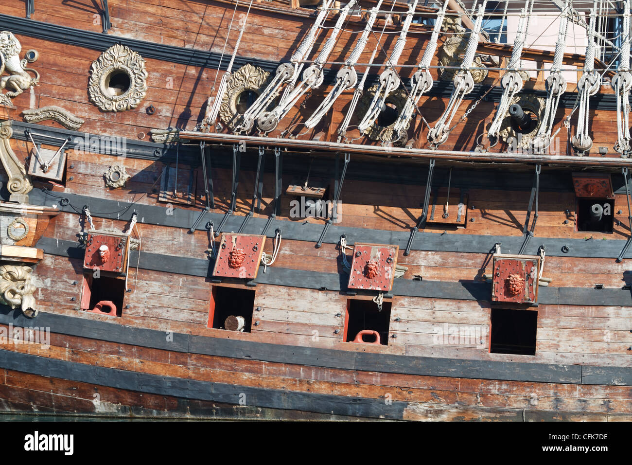 Détail d'un galion historiques amarrés dans le port de Gênes, Italie Banque D'Images