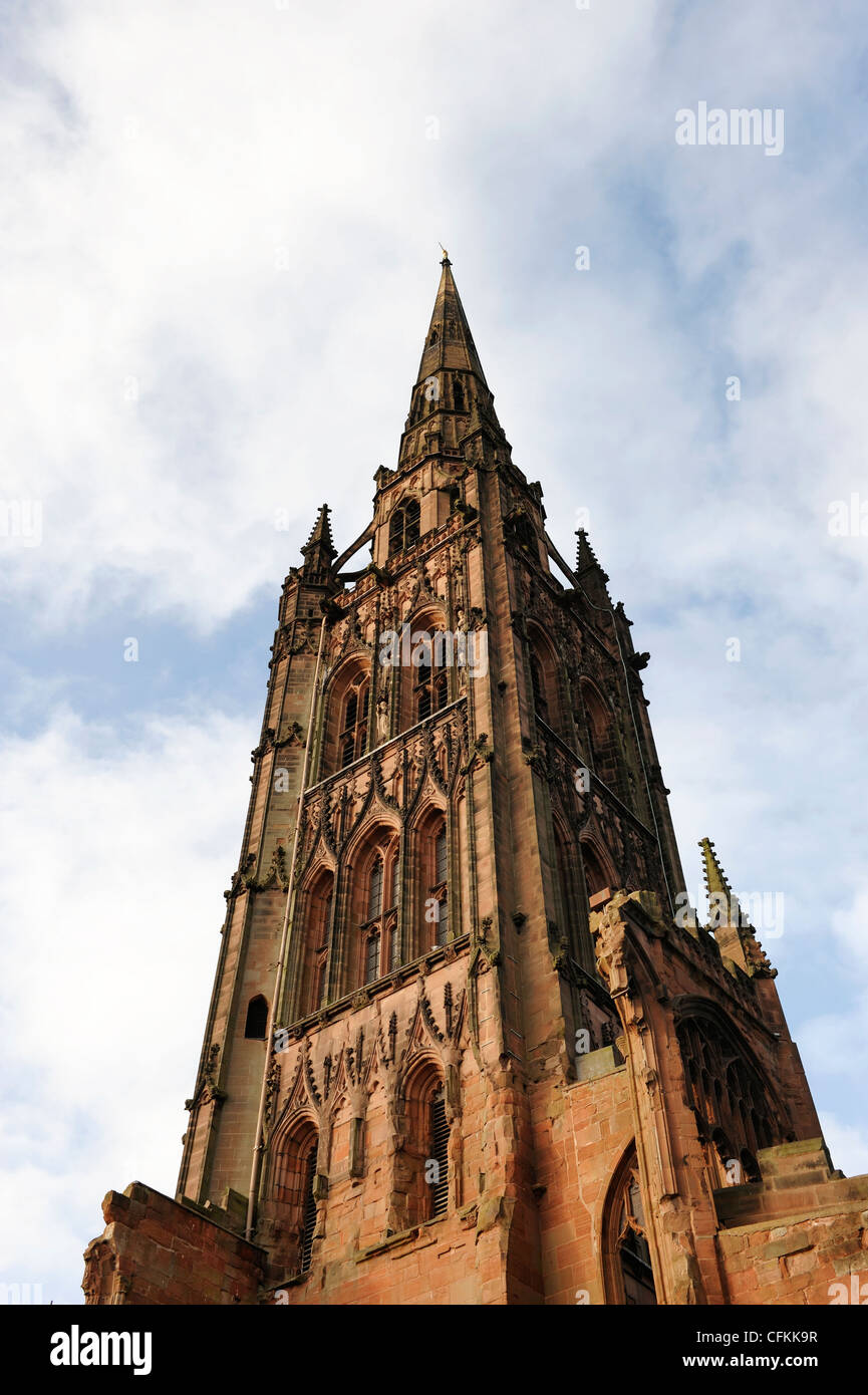 La cathédrale de Coventry spire Banque D'Images