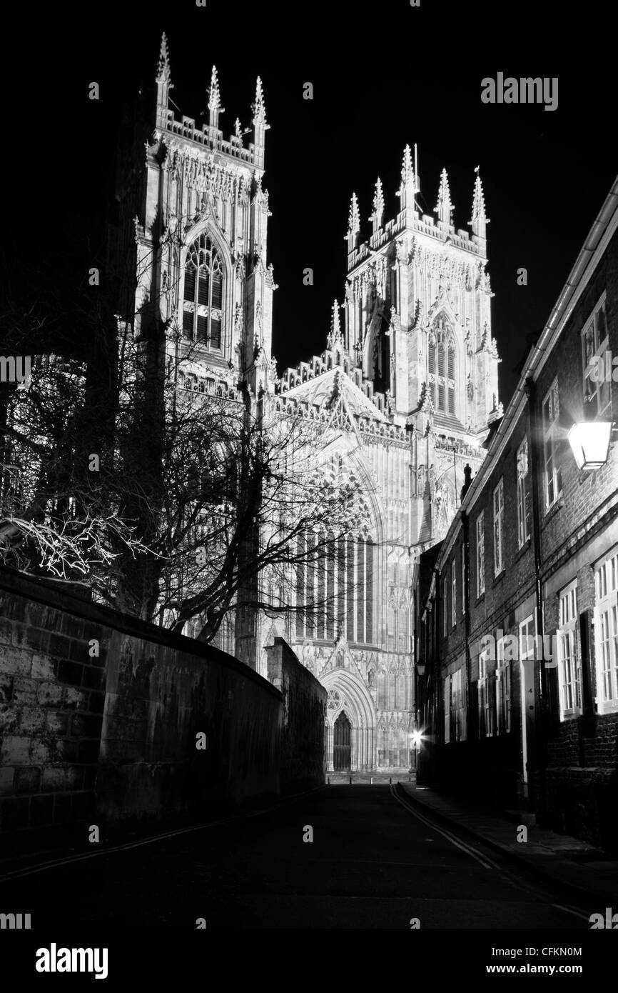 La cathédrale de York la nuit noir et blanc Banque D'Images