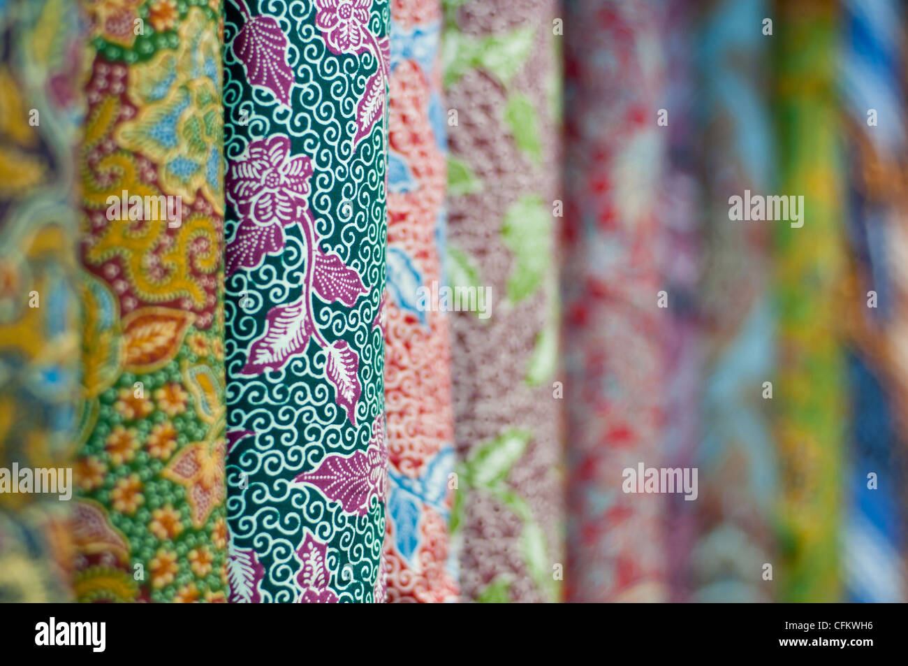 Gros plan du batik coloré, Yogyakarta, Java centrale, Indonésie Banque D'Images
