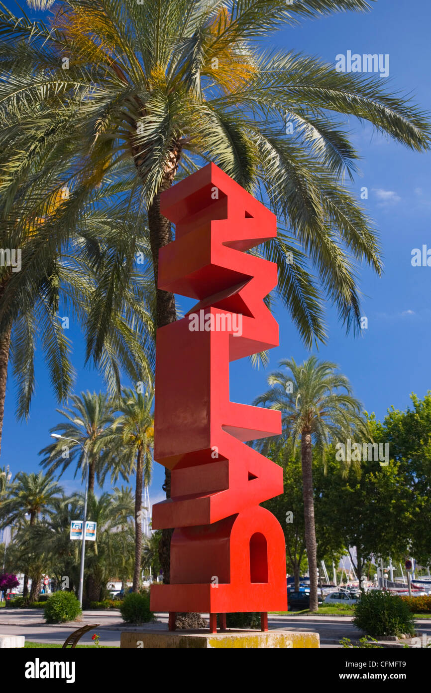 Rouge géant Palma signe sur Avinguda Gabriel Roca, Palma de Mallorca, Majorque, Iles Baléares, Espagne, Europe Banque D'Images