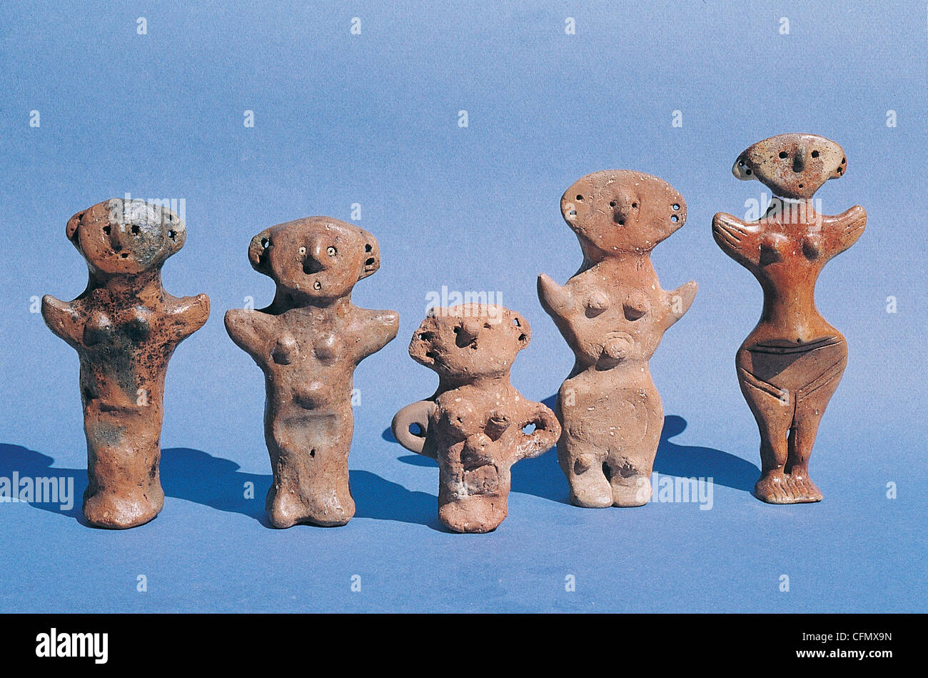 Les chiffres des femmes découvert en İkiztepe fouilles Samsun Turquie Age Bronz Banque D'Images