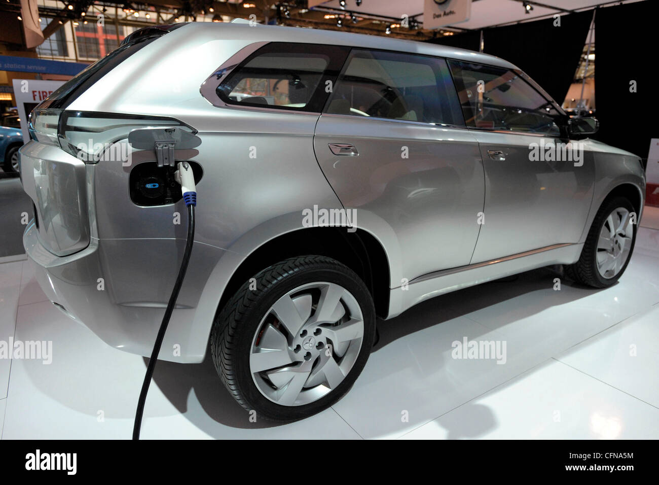 Mitsubishi PX-MiEV Concept 2011 Le Salon international canadien Aperçu du média, qui se tenait au Metro Toronto Convention Centre. Toronto, Canada - 17.02.11 Banque D'Images