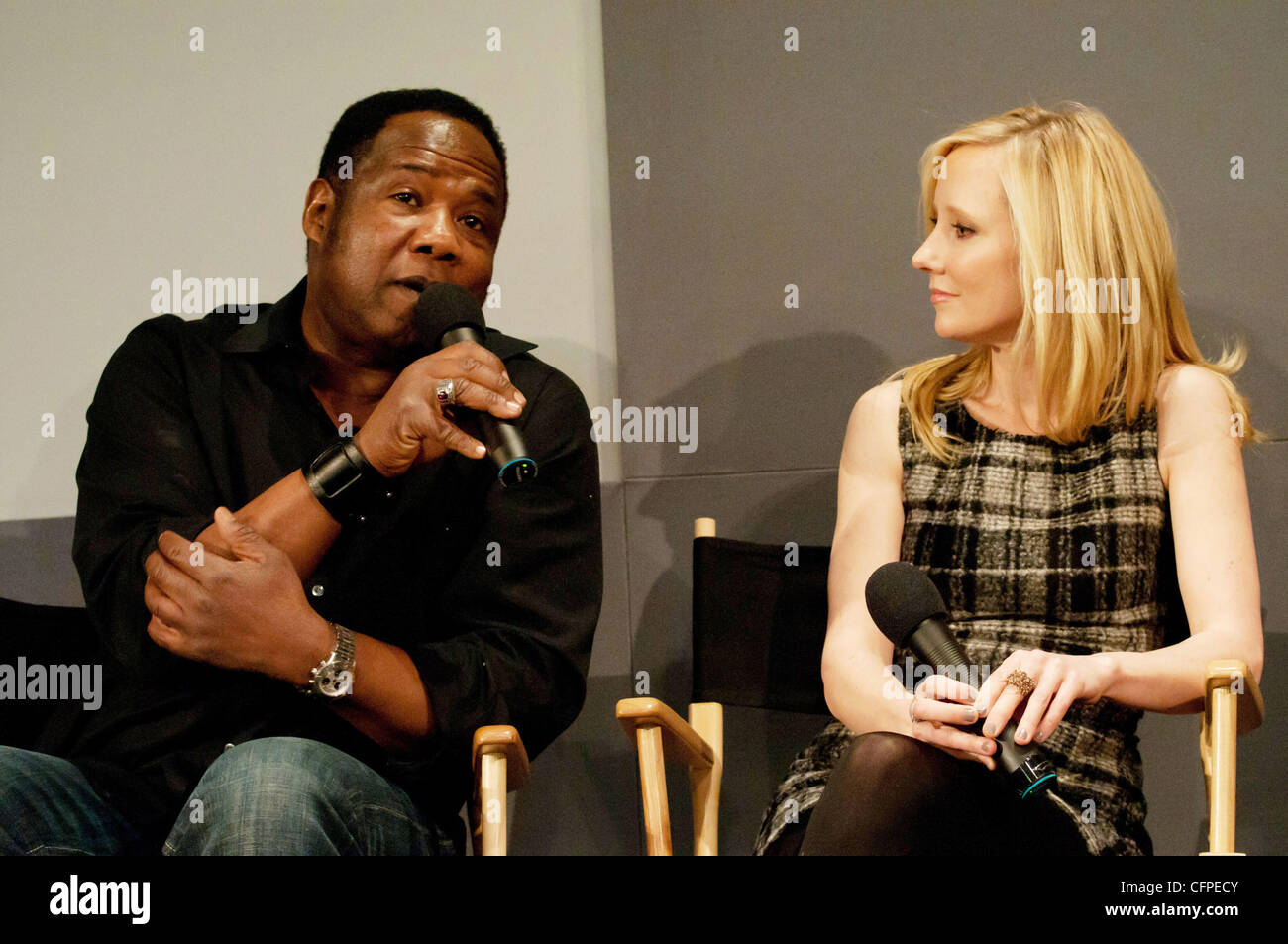 Isiah Whitlock Jr., Anne Heche Rencontrez les cinéastes à l'Apple Store Soho 'Cedar Rapids' la ville de New York, USA - 08.02.11 Banque D'Images