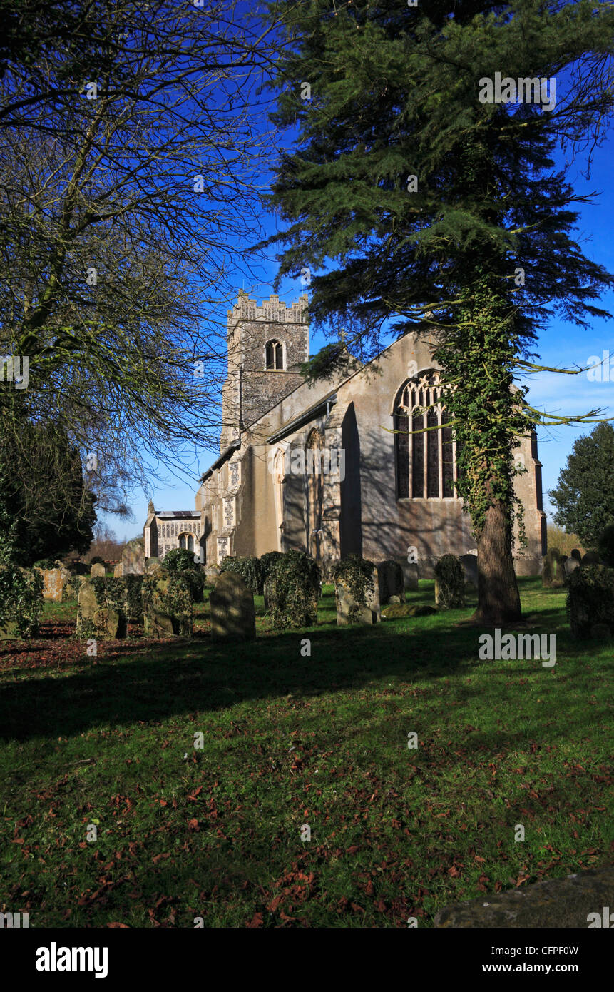 L'église paroissiale de St Michel à Bunwell, Norfolk, Angleterre, Royaume-Uni. Banque D'Images