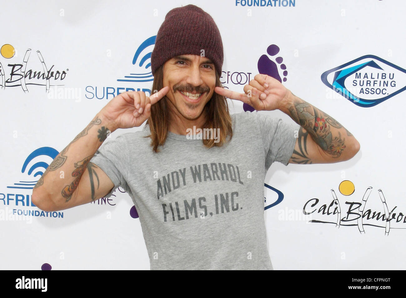 Anthony Kiedis Surfrider Foundation's 5th Annual Celebrity Expression Session au premier point, Surfrider Beach à Malibu à Los Angeles, Californie - 11.09.10 Banque D'Images