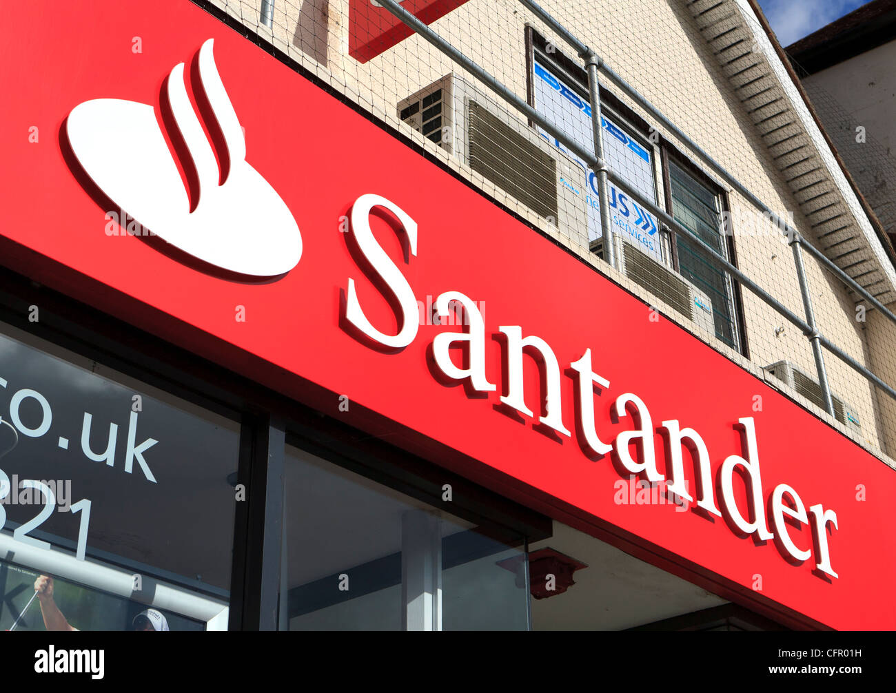 Le nom et le logo de la Banque Santander Banque D'Images
