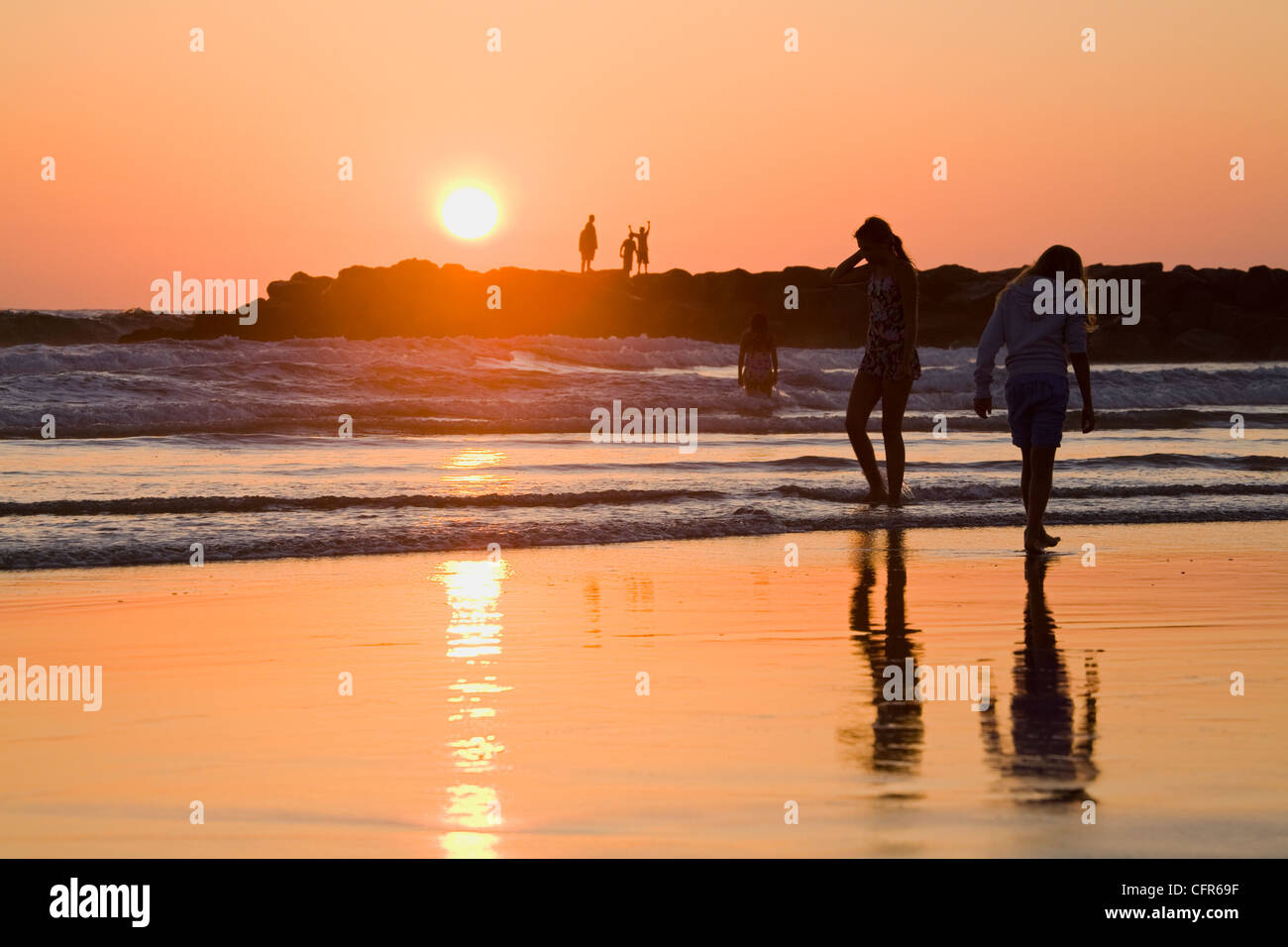 Newport Beach au coucher du soleil, Orange County, Californie, États-Unis d'Amérique, Amérique du Nord Banque D'Images