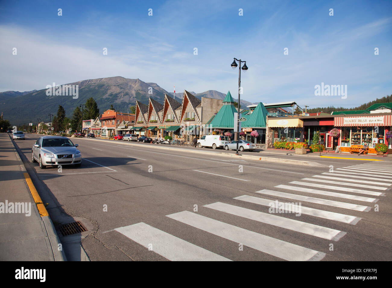 Boutiques le long du boulevard Connaught, Jasper, British Columbia, Canada, Amérique du Nord Banque D'Images