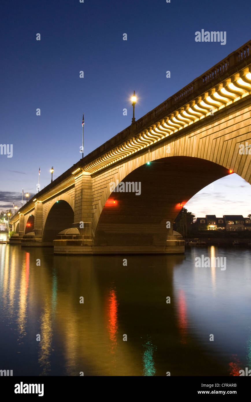 Le Pont de Londres en fin de soirée, Havasu, Arizona, États-Unis d'Amérique, Amérique du Nord Banque D'Images