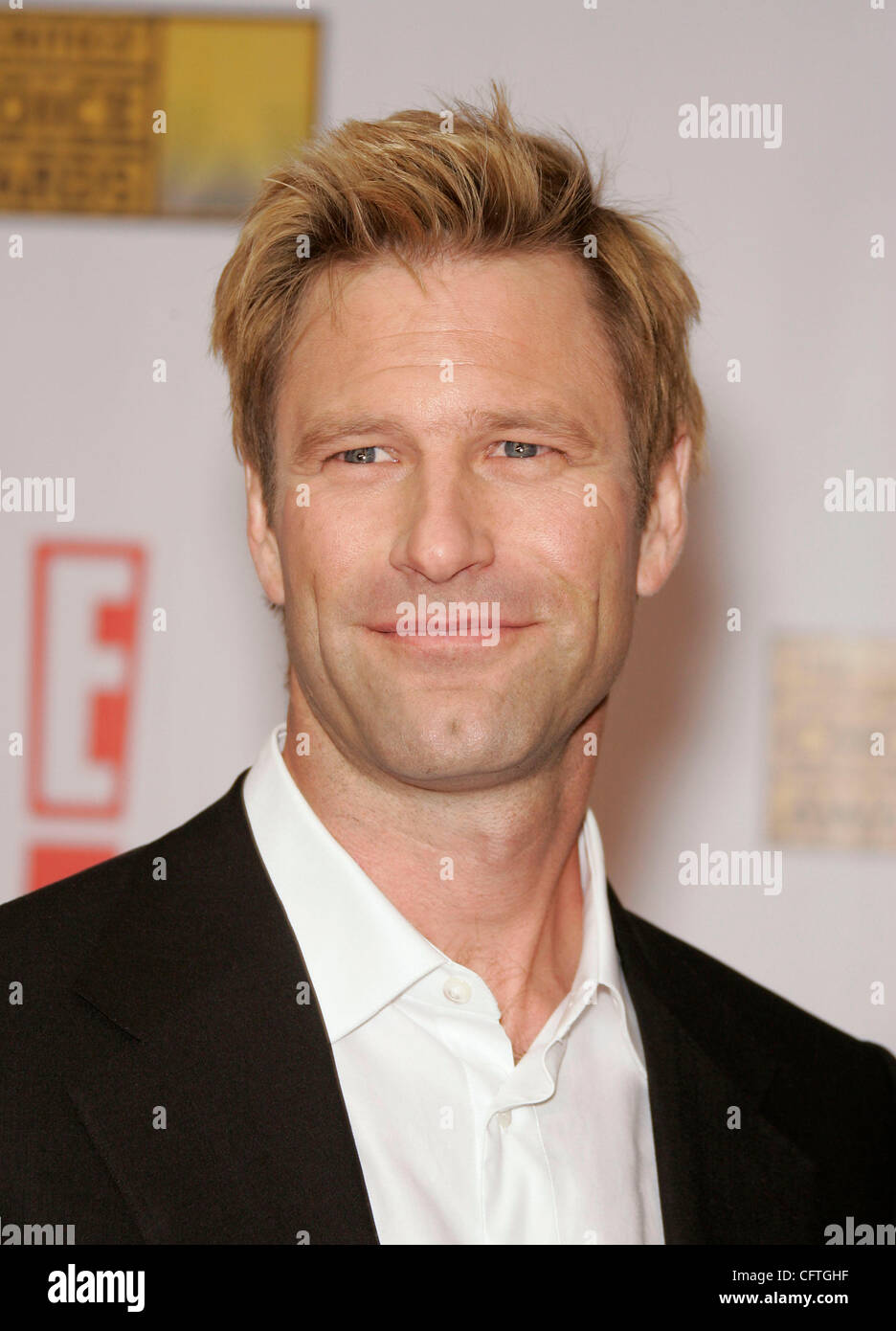 Jan 12, 2007 ; Hollywood, CA, USA ; acteur Aaron Eckhart lors du 12e congrès annuel de Critics Choice Awards qui a eu lieu au Santa Monica Civic Auditorium. Crédit obligatoire : Photo de Lisa O'Connor/ZUMA Press. (©) Copyright 2007 by Lisa O'Connor Banque D'Images