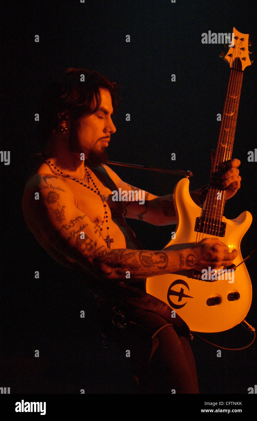 19 janvier 2007 Norfolk, VA ; USA, le guitariste Dave Navarro du groupe The PANIC CHANNEL effectue vivre comme leur tournée 2007 fait un arrêt à la Ted Centre situé en constante Norflok, VA Copyright 2007 Jason Moore. Crédit obligatoire : Jason Moore Banque D'Images