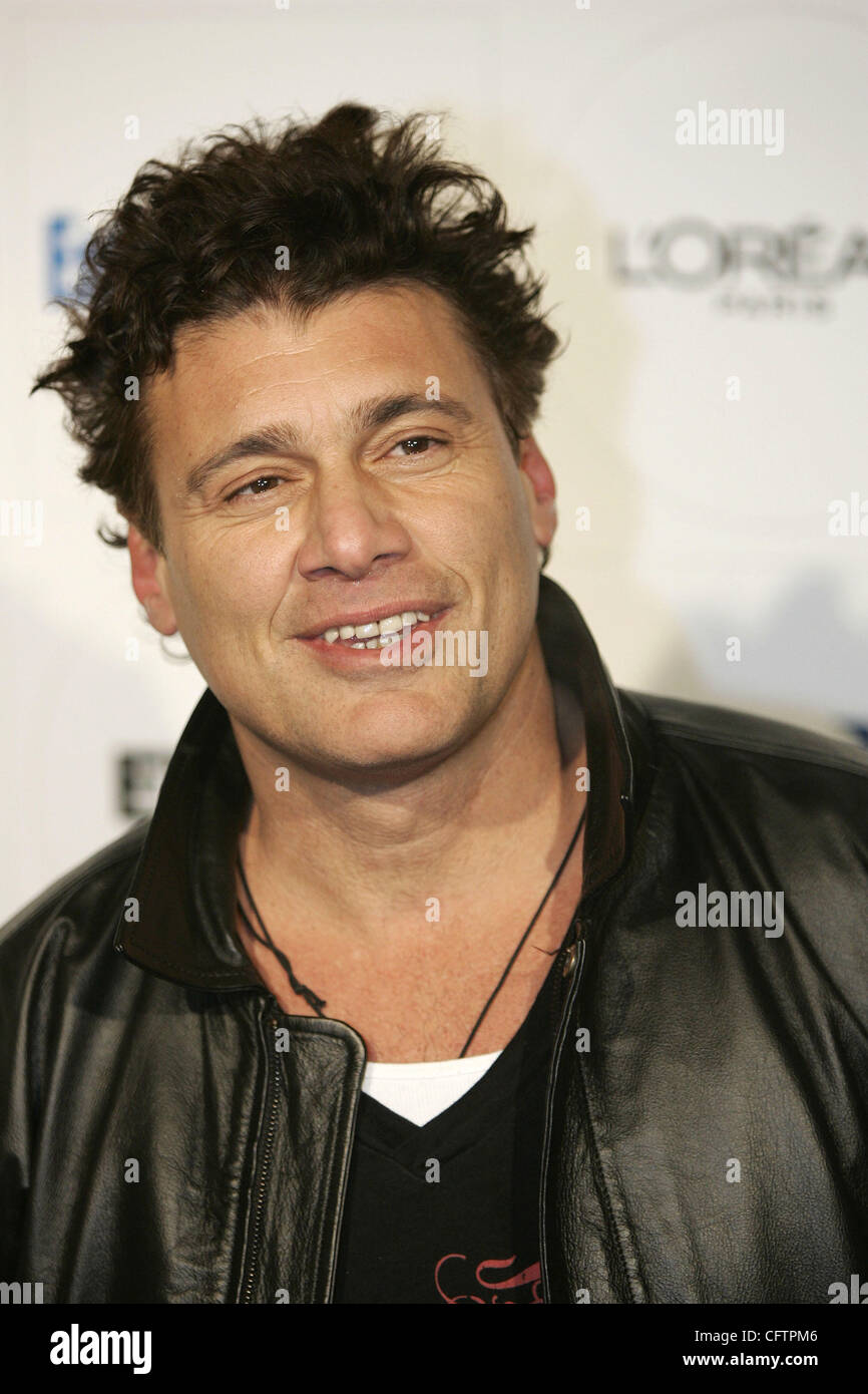 Jan 20, 2007 - Park City, Utah, USA - Acteur STEVEN BAUER assiste à la célébration de l'Entertainment Weekly 2007 Sundance Film Festival et le lancement de l'acteur Kevin Bacon's nouveau site Web de l'organisme de bienfaisance, Sixdegrees.org à Jean Louis Restaurant à Park City. Le site Web vise à créer un organisme caritatif n social Banque D'Images