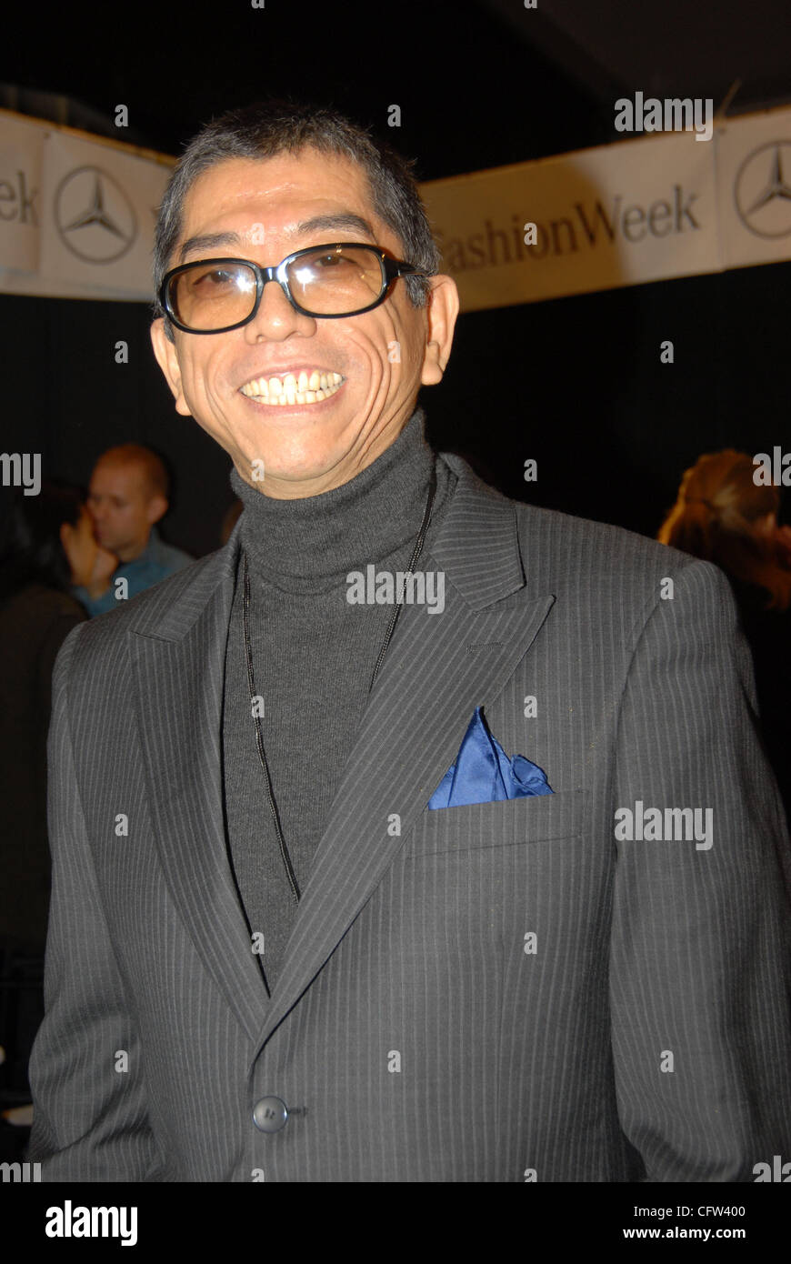 Feb 4, 2007 ; New York, NY, USA ; TADASHI SHOJI à l'Tadashi Fashion Show au Bryant Park à New York. Crédit obligatoire : Photo par Jeffrey Geller/ZUMA Press. (©) Copyright 2007 by Jeffrey Geller Banque D'Images