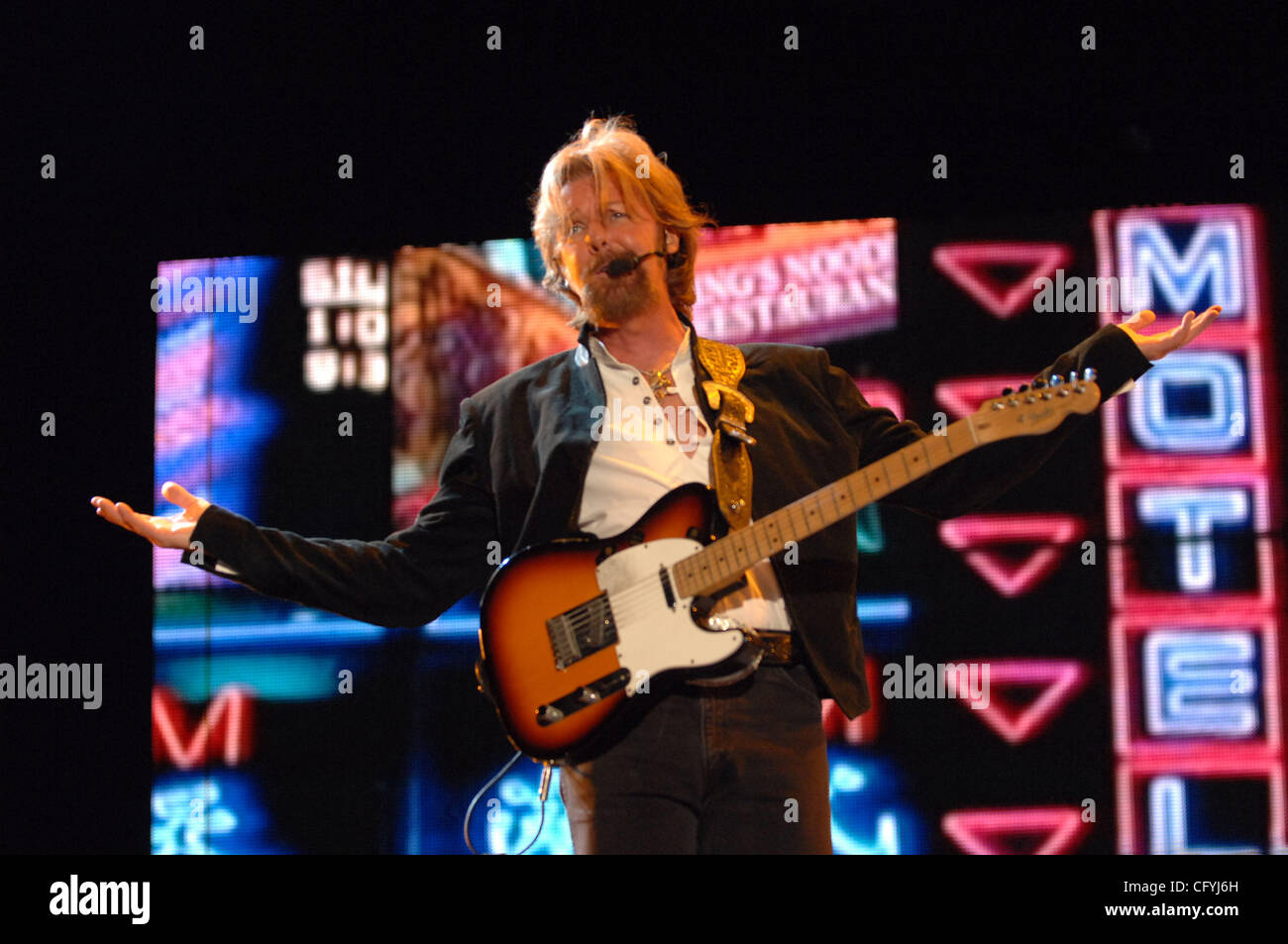6 mai 2007, Indio, CA, USA, musiciens RONNIE Dunn de la bande Brooks