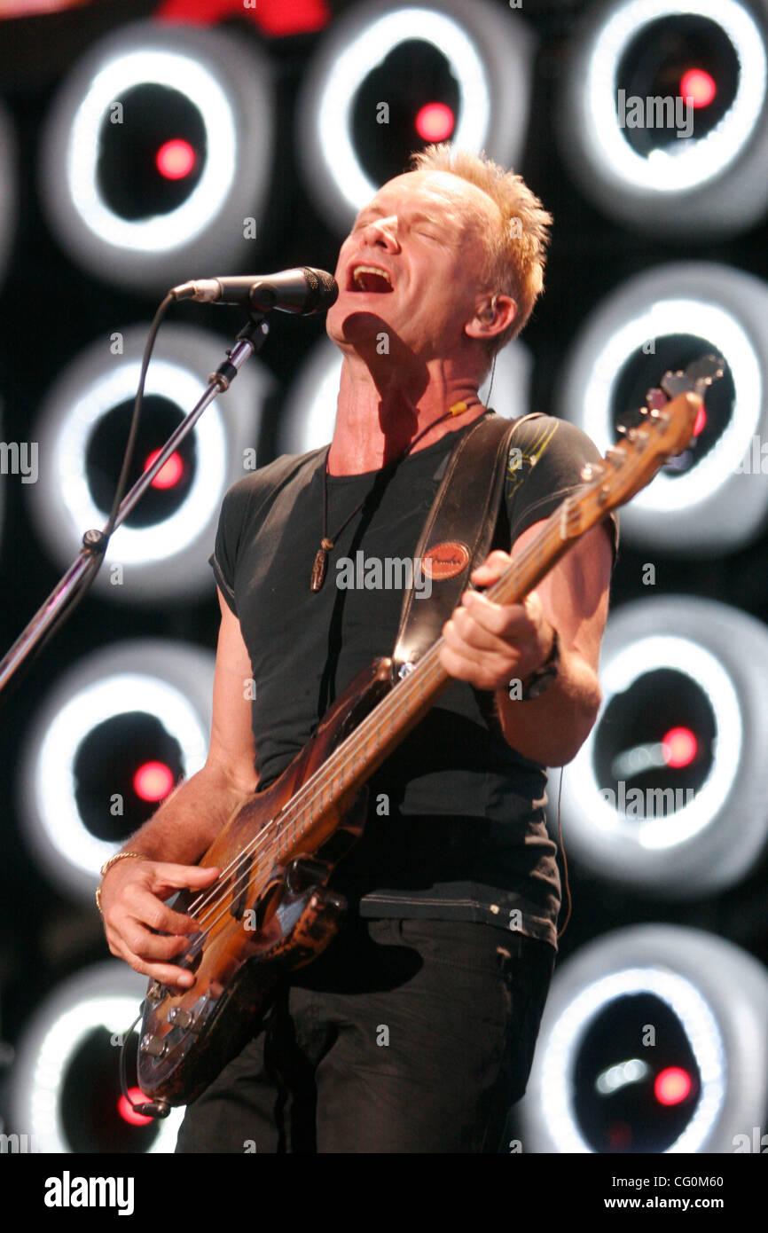 La Police d'effectuer au stade lors du géant de Live Earth le 7 juillet 2007. Sting - bass Andy Summers - guitare Stewart Copeland - batterie Banque D'Images