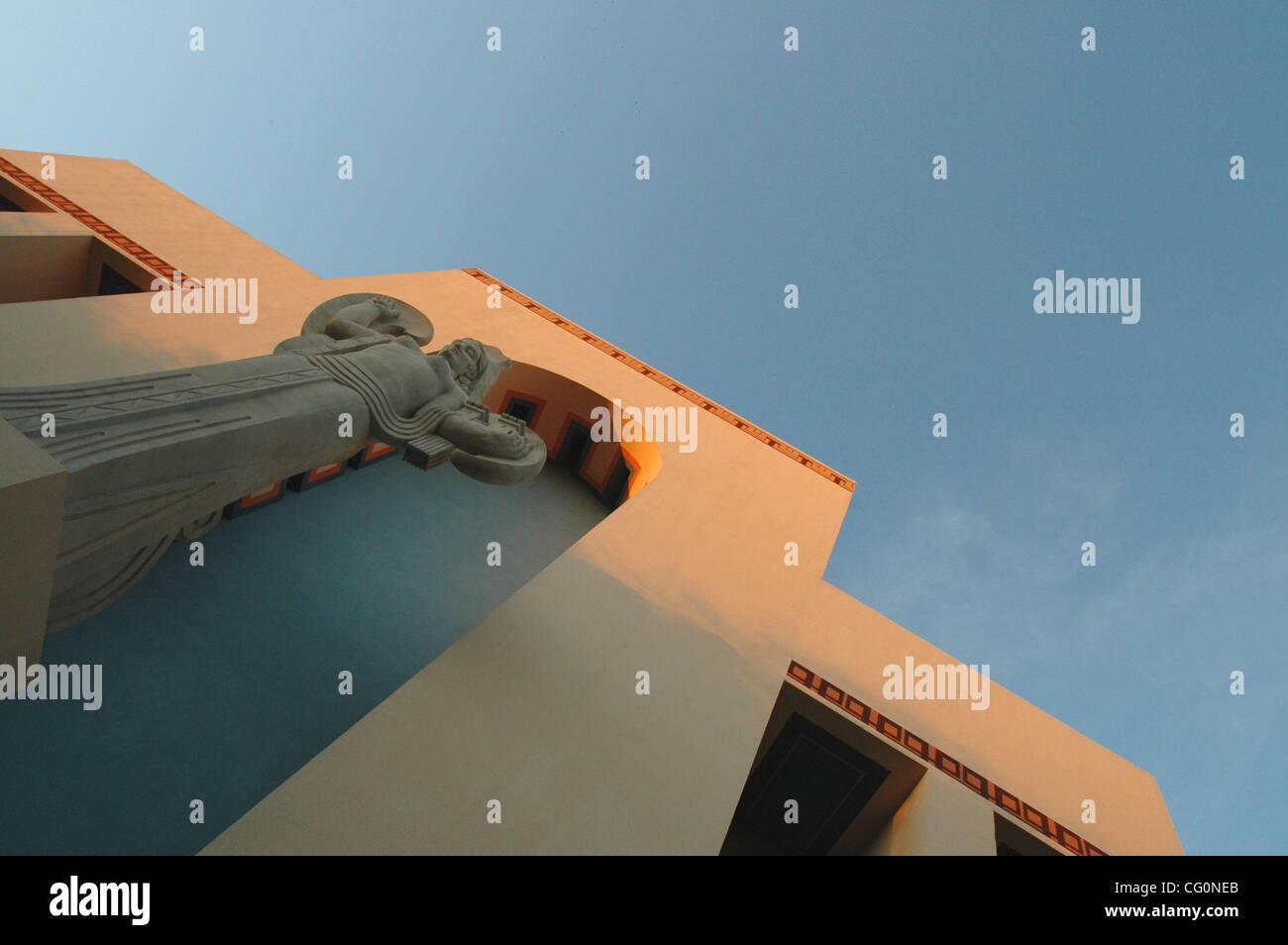 10 juil 2007 - Dallas, TX, USA - Fair Park détient la plus grande collection de bâtiments art déco dans le monde. Les bâtiments étaient construits à Dallas au Texas pour l'Expo du Centenaire en 1936 et l'Organisation panaméricaine de la Expo de 1937. Il est également le plus grand salon de l'état aux États-Unis. (Crédit Image : Banque D'Images