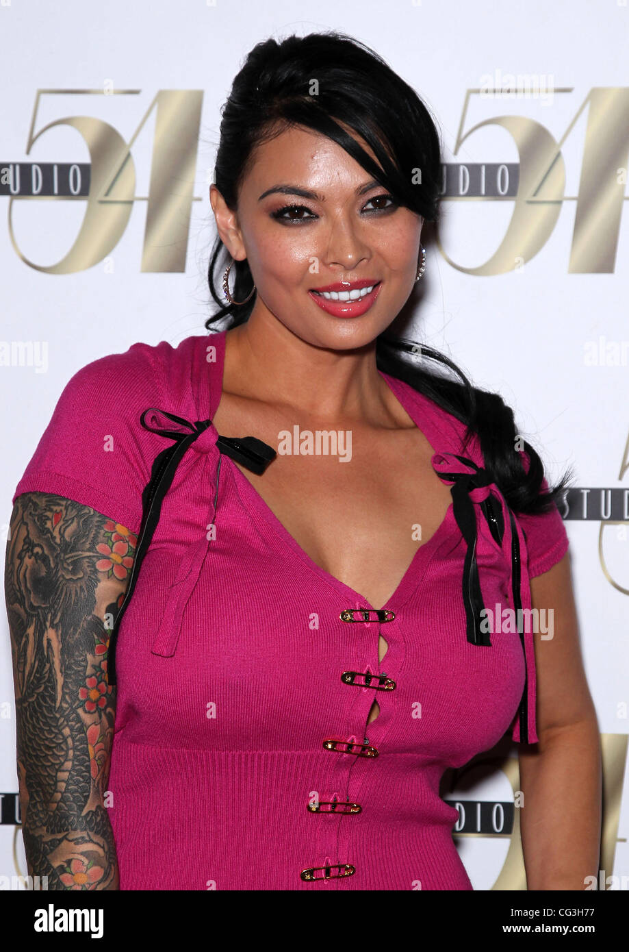 Тікелей секс - көптеген бейнелер